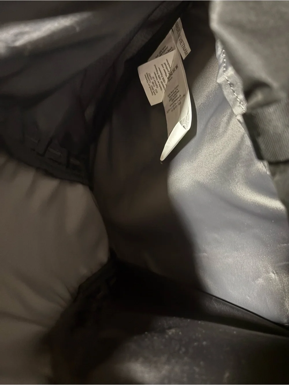 NWT Eddie Bauer Black Butter Pack 16L Backpack with Blue Accents